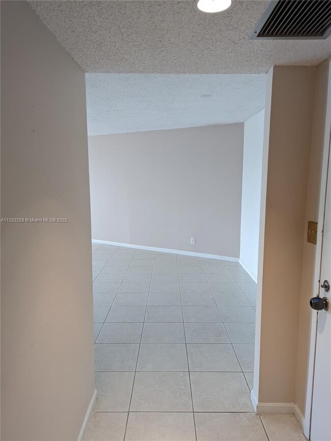 Building Photo - 6901 Environ Blvd