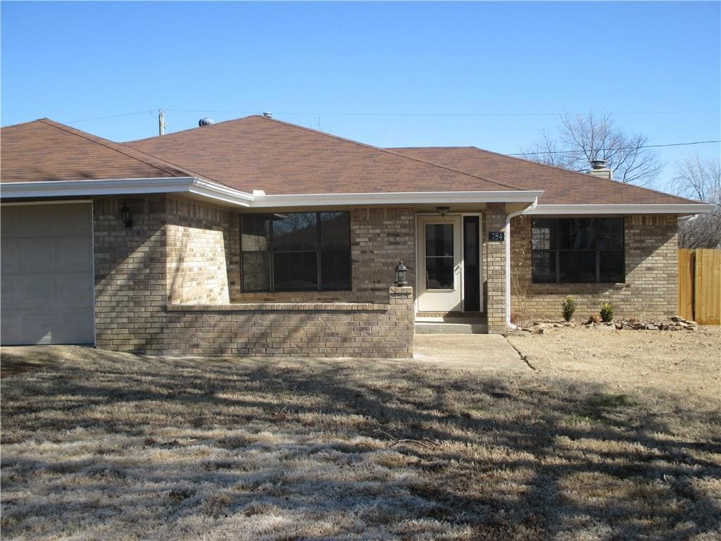 754 Duckworth St, Gentry, AR 72734 House Rental in Gentry, AR