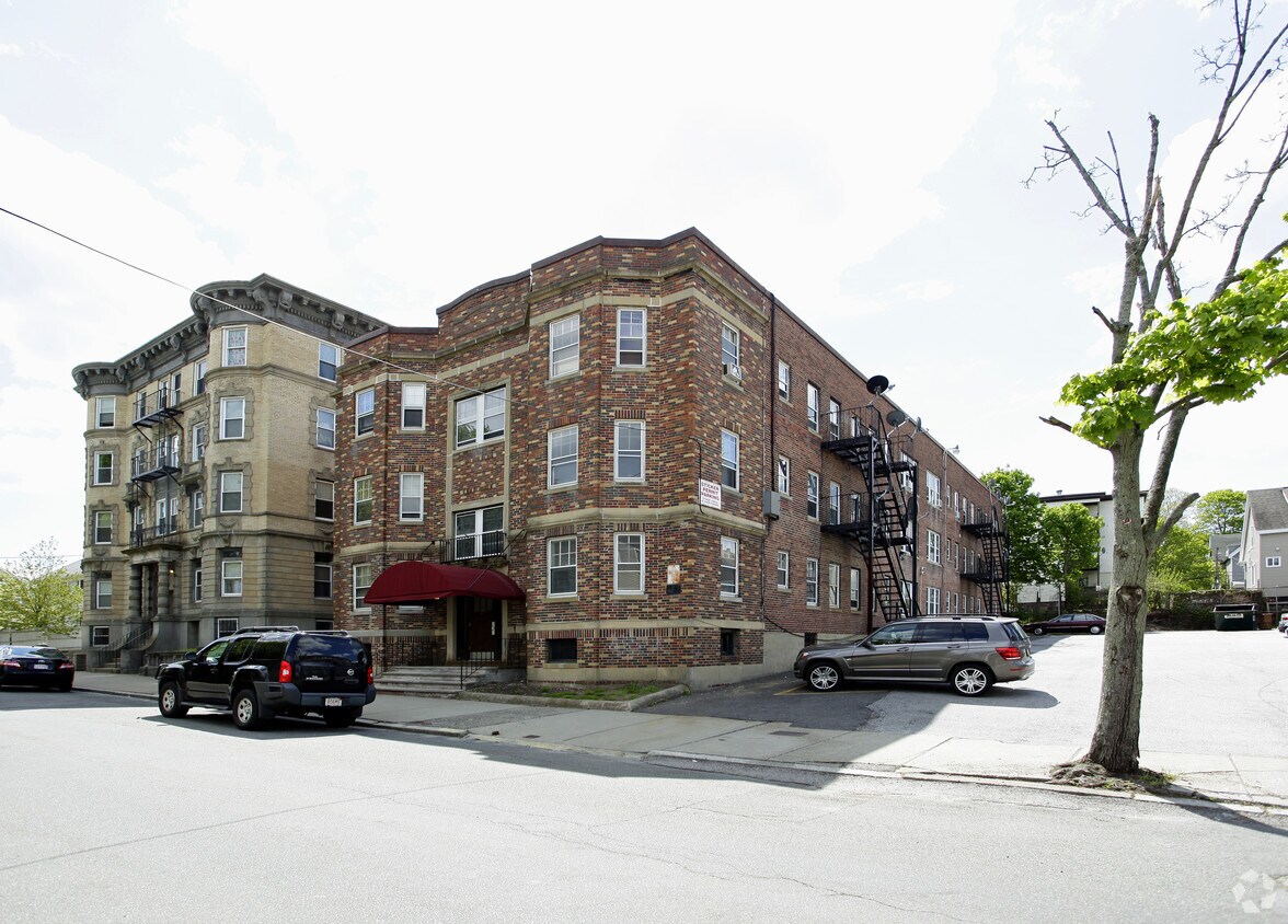 Building Photo - 26 W Baltimore St
