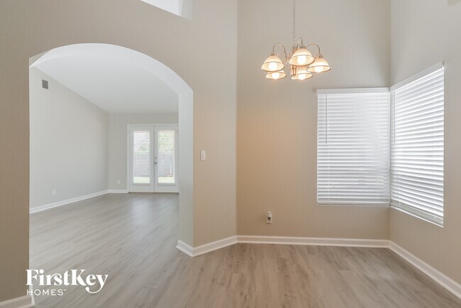 Foto del edificio - 515 Landmark Ln