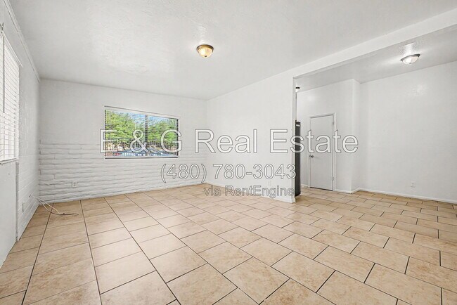 Foto del edificio - 7106 N 68th Ave