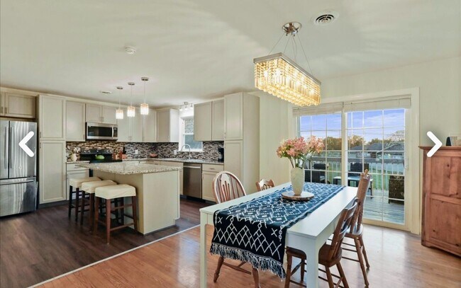 Foto del edificio - 13715 Dixie Dr