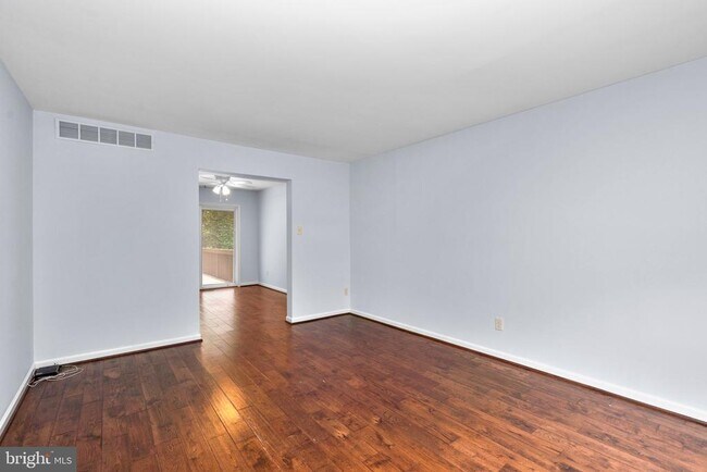 Foto del edificio - 3411 Santee Rd