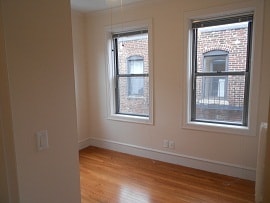 Building Photo - 48 Burbank St