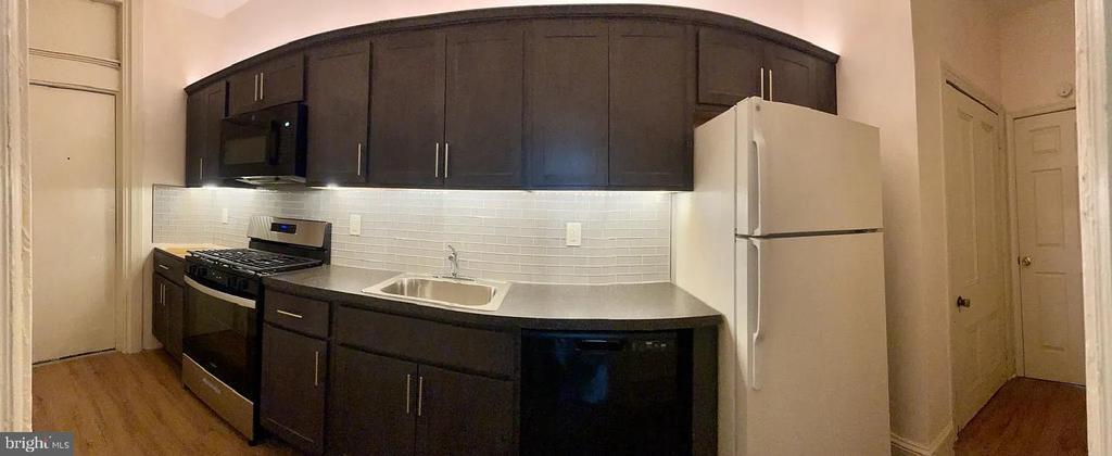 Primary Photo - 112 N 34th St