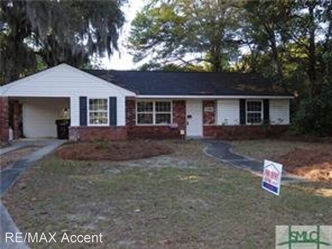 Building Photo - 3 br, 2 bath House - 2250 Armstrong Drive