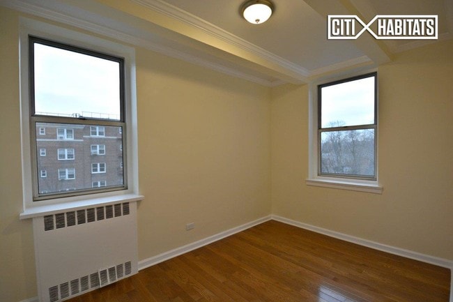 Building Photo - 5535 Netherland Ave