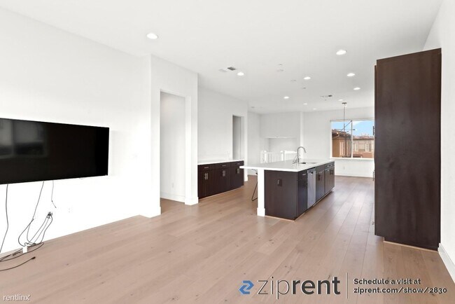 Building Photo - 2 br, 2 bath Townhome - 1937 Cadence Lane,...
