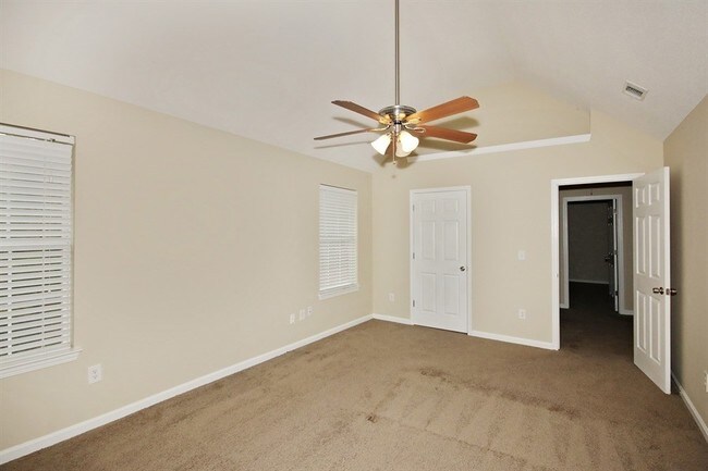 Building Photo - 278 Bonnes Dr