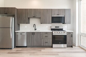 Interior Photo - Ashland224