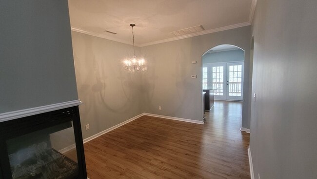 Building Photo - Spacious Three-Level Townhome with Finished Basement in Convenient Garner Location