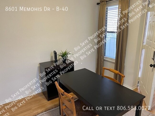 Building Photo - 8601 Memphis Dr