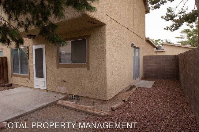 Foto del edificio - 2 br, 2 bath House - 6459 BIG PINE WAY
