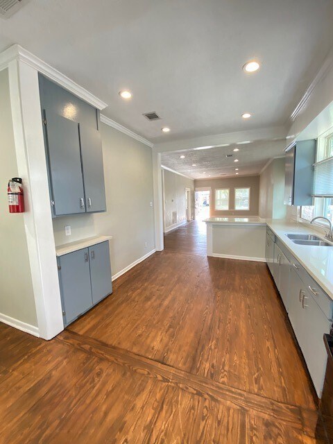 Foto del edificio - 4727 Walker St