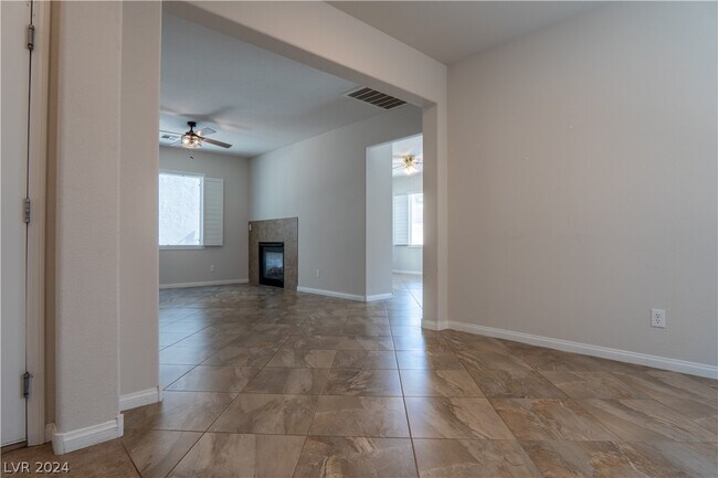 Foto del edificio - 2279 Autumn Fire Ct