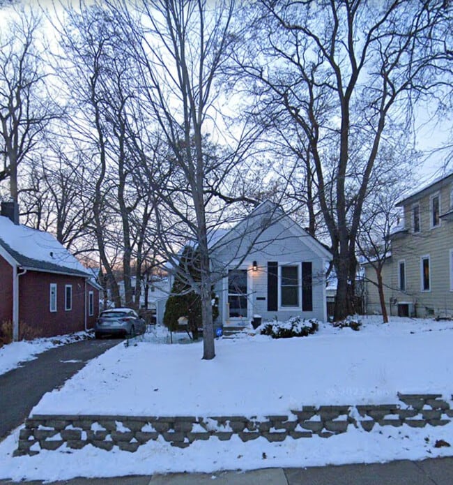 Street View - 4608 Xerxes Ave S