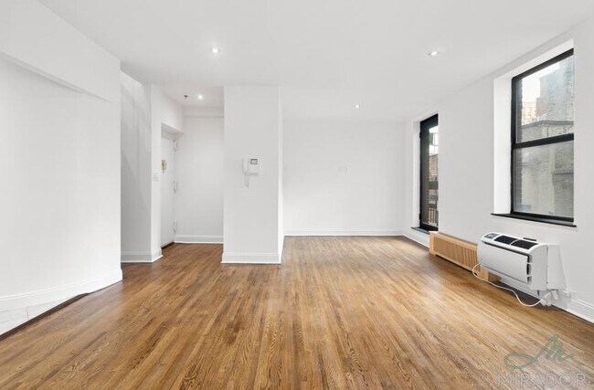 Building Photo - 2 bedroom in New York NY 10016