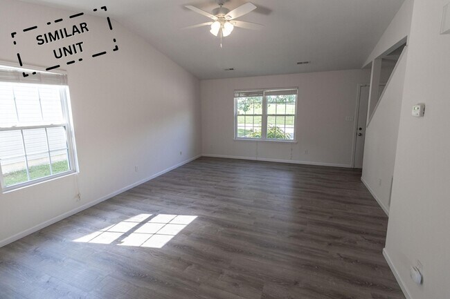 Foto del edificio - 3406 E St Charles Rd