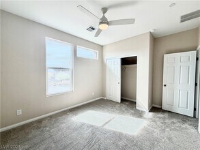 Building Photo - 666 Cottonwood Hl Pl