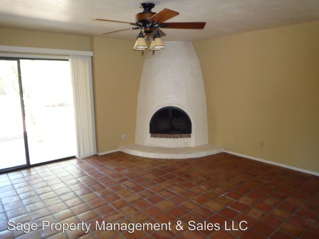 Foto del edificio - 3 br, 2 bath House - 7562 E. Larkspur Dr.