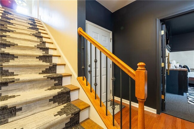 Building Photo - 2122 Silas Way NW