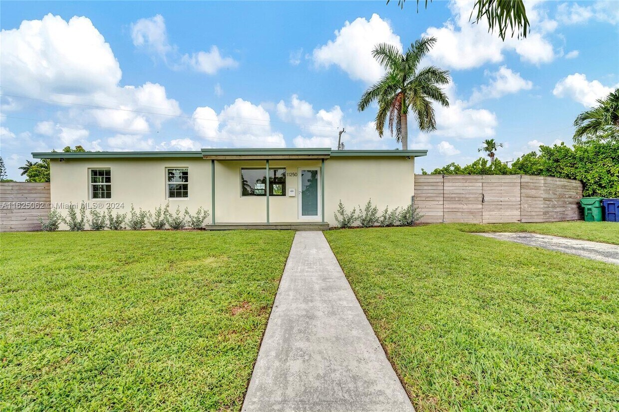 Primary Photo - 11250 SW 46th St