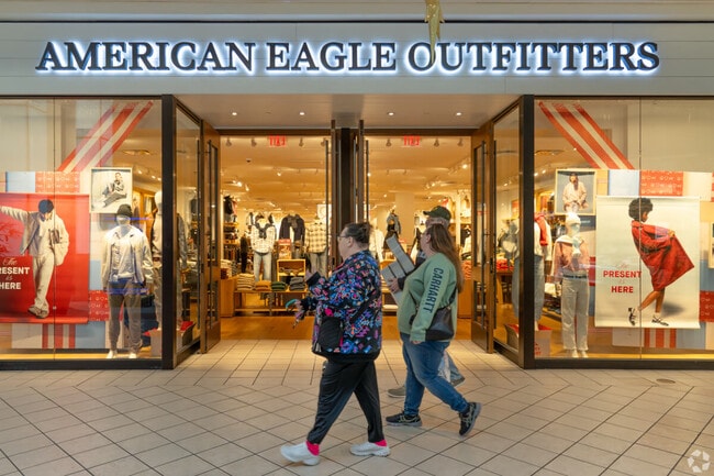 Cross Creek features specialty shops and well-known department staples like H&M and Macy’s.