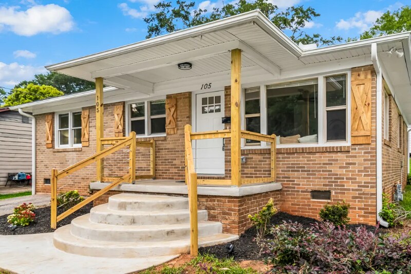 Foto principal - 105 Cabot Ct