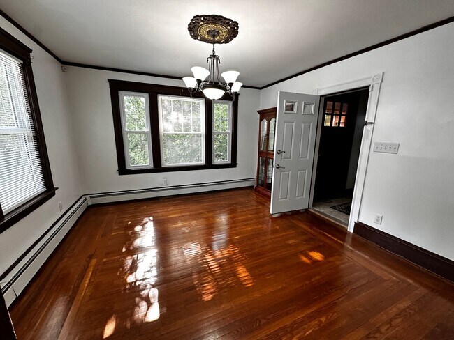 Foto del edificio - 651 Pleasant Valley Pkwy