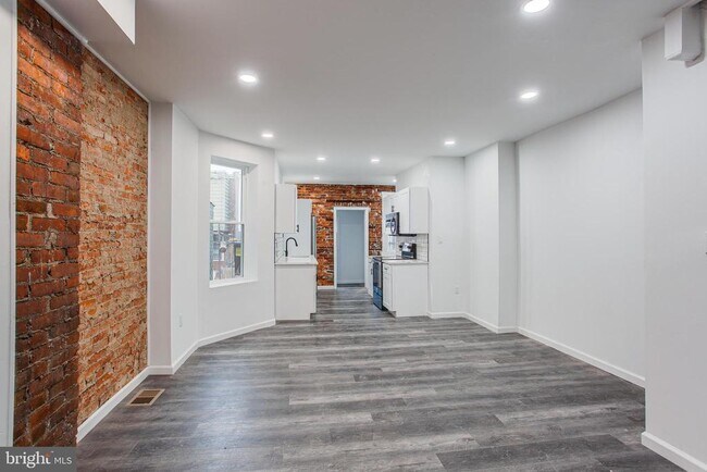 Foto del edificio - 5511 Willows Ave