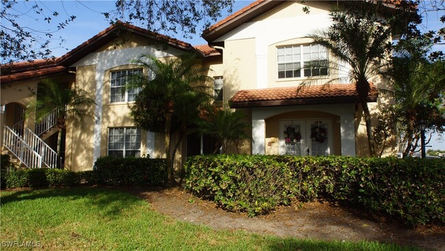 Foto del edificio - 9856 Costa Mesa Ln
