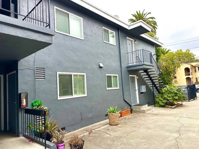 Photo - 1634 63rd St Apartment