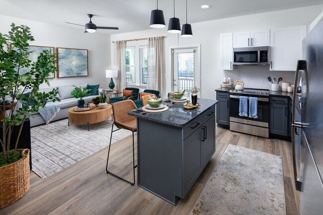 Building Photo - Birchway Rivergate