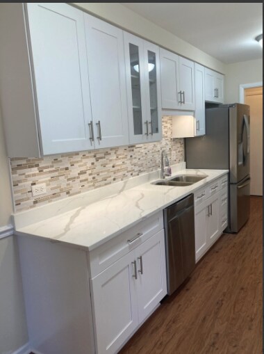 Foto principal - 516 W Eastman St