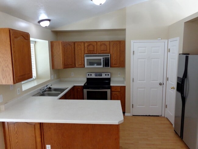 Foto del edificio - 6098 Monet Ct