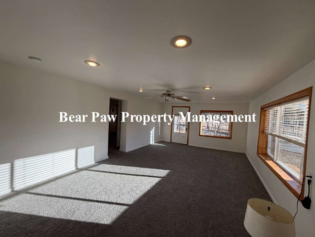 Photo - "Charming cabin in Evergreen" Apartment