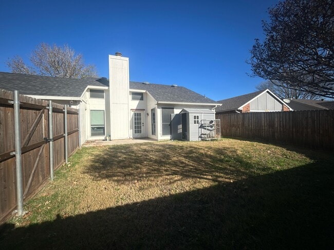 Foto del edificio - 4233 Fryer St