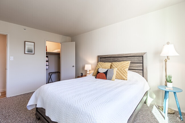 1BR, 1BA - 625SFS - Alta De Sabla