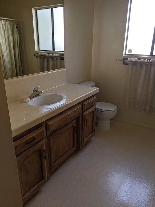 Foto del edificio - 203 Patricia Ct