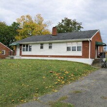 Building Photo - 5608-5610 Malvern Rd