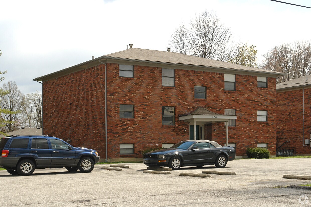 Foto del edificio - 5907 Permerland Dr