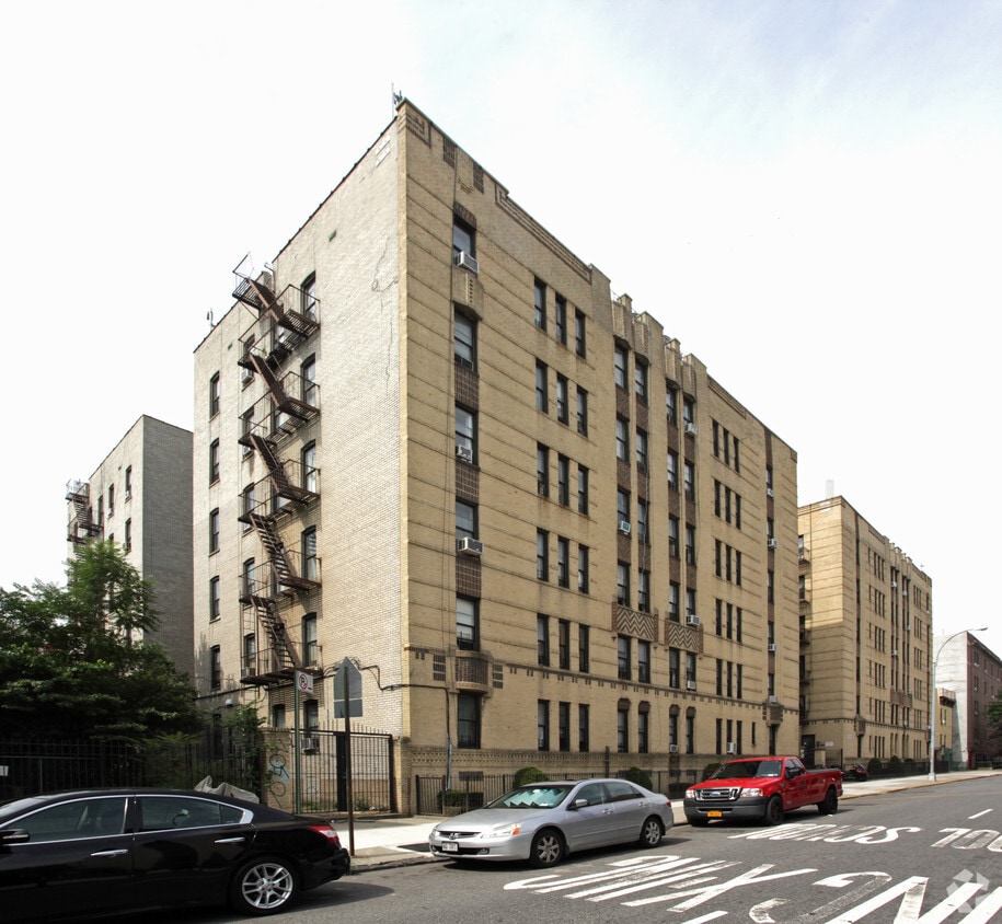 500 St. Johns Pl - 500 St Johns Pl