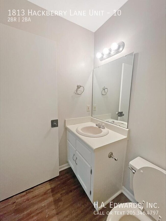 Foto del edificio - 1813 Hackberry Ln
