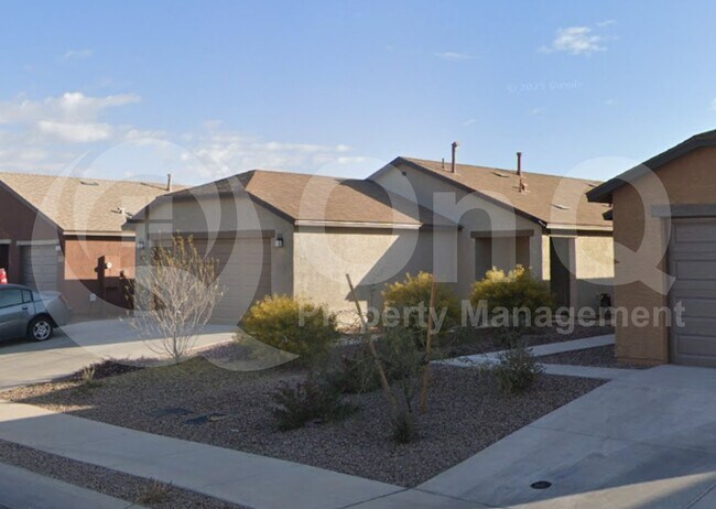 Building Photo - 6410 S Ambarella Dr
