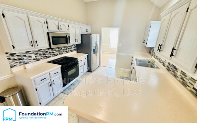 Building Photo - 3617 Polly Dr