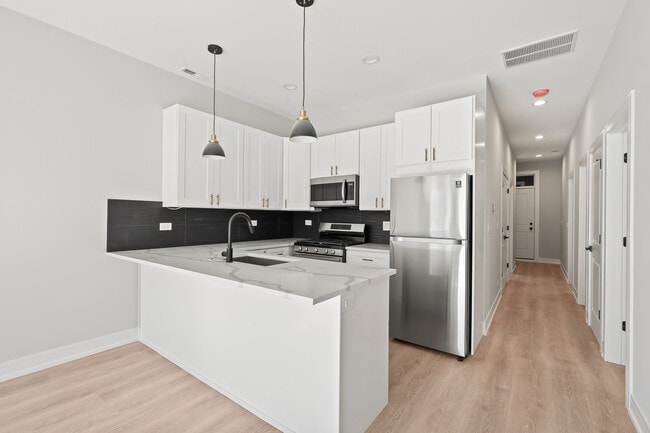 Foto del edificio - 2540 W Cortez St