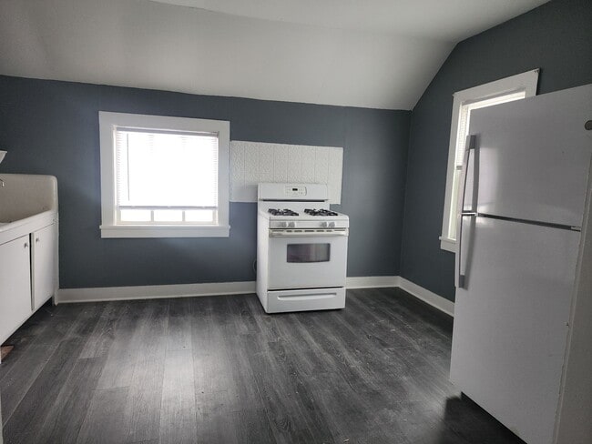 Foto del edificio - 1801 N Wisconsin St