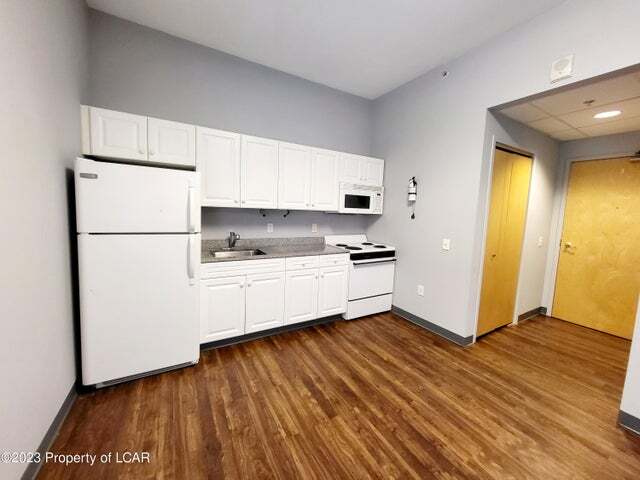 Foto del edificio - 17 W Ross St