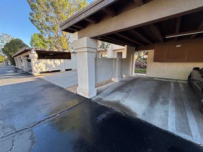Foto del edificio - 2 BEDROOM IN 55+ COMMUNITY OF JESS RANCH