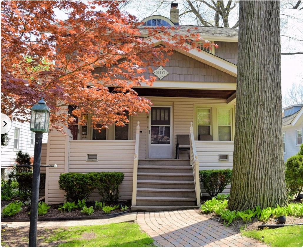 Primary Photo - 312 Virginia Ave